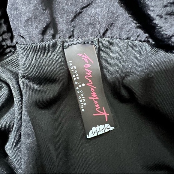 Free people movement Small Black high waisted athletic the way home short B16 - Picture 3 of 8